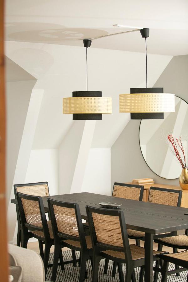 Unique 5 Bedroom W Exposed Beams In Lejlighed København